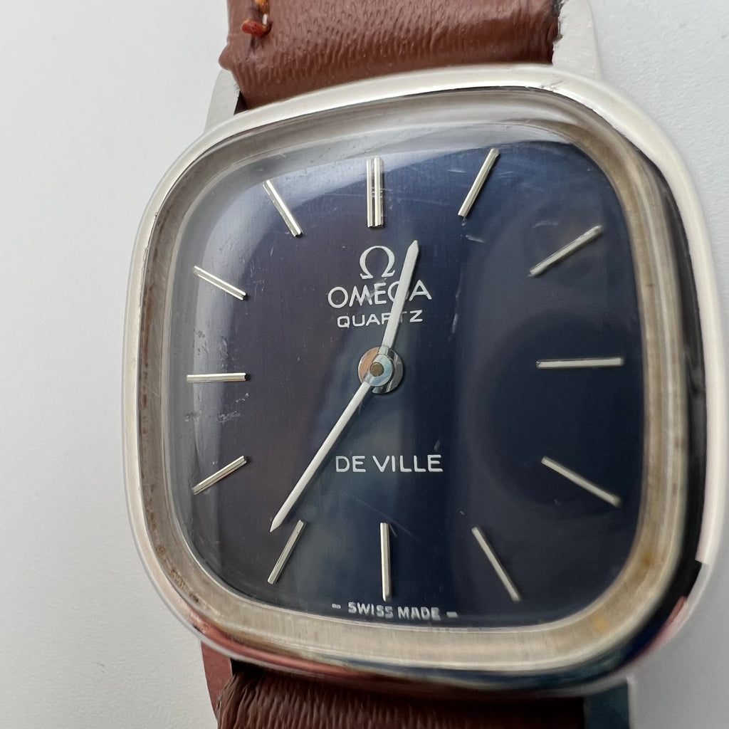 Omega De Ville 591.0014 Cal.1353 Vintage Quartz Navy Linen Dial Square Case