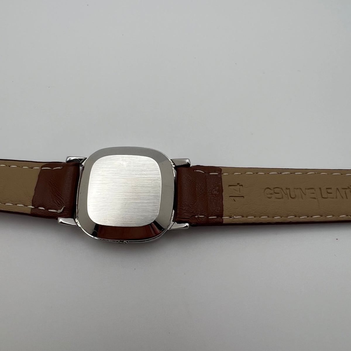 Omega De Ville 591.0014 Cal.1353 Vintage Quartz Navy Linen Dial Square Case