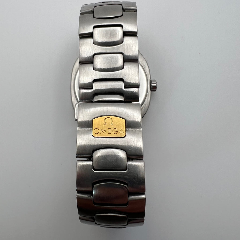 Omega Seamaster Polaris 396.1022 Two-Tone Black Dial Quartz - Running