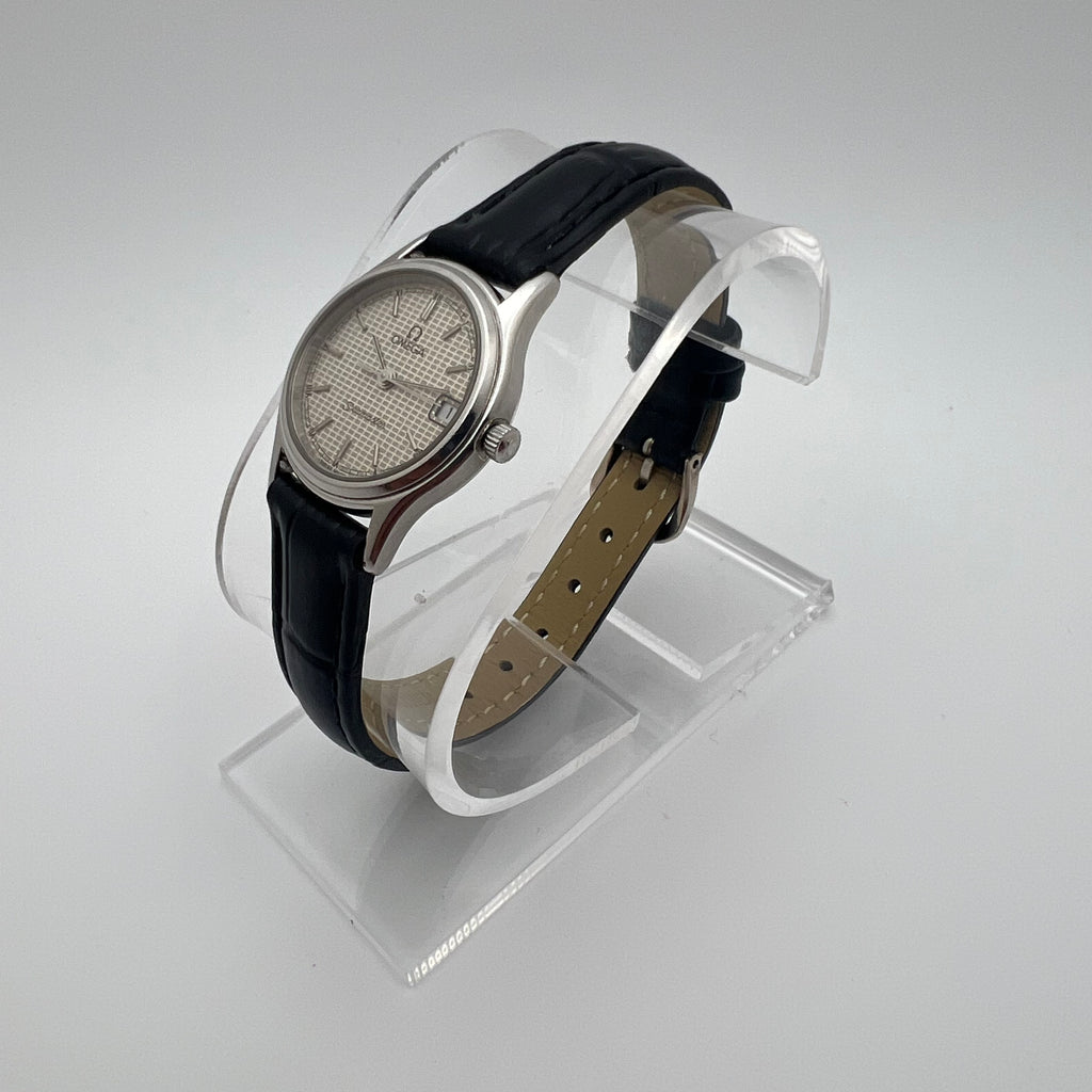 Omega Seamaster Quartz Ladies 596.0073 Champagne Waffle Dial - Running